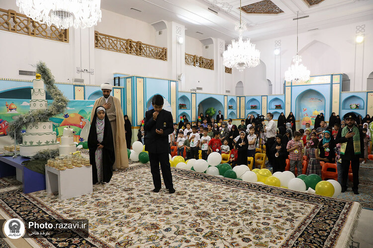 جشن روز ولادت امام رضا(علیه‌السلام) در کبوترانه