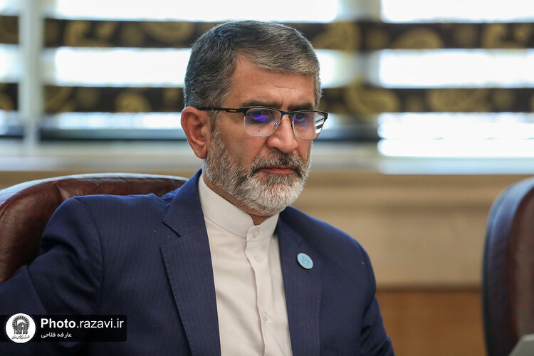 نشست تخصصی اعضای کمیته علمی پنجمین کنگره جهانی حضرت رضا علیه السلام