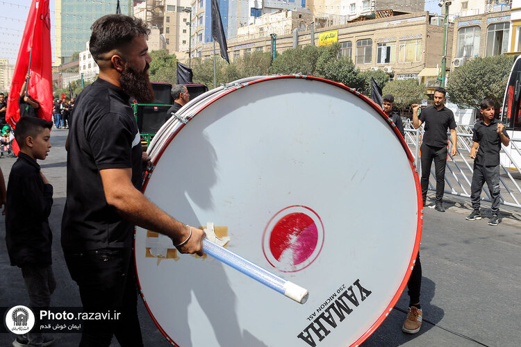 عزاداری روز تاسوعای حسینی در حرم مطهر رضوی