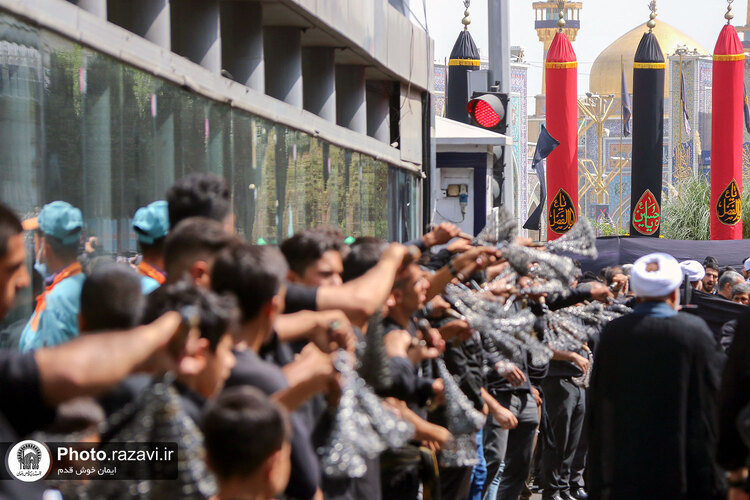 عزاداری روز تاسوعای حسینی در حرم مطهر رضوی