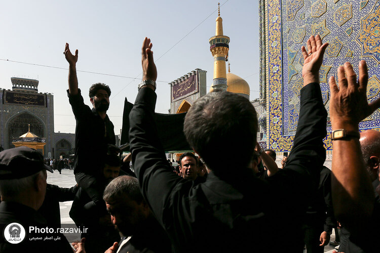 عزاداری روز تاسوعای حسینی در حرم مطهر رضوی