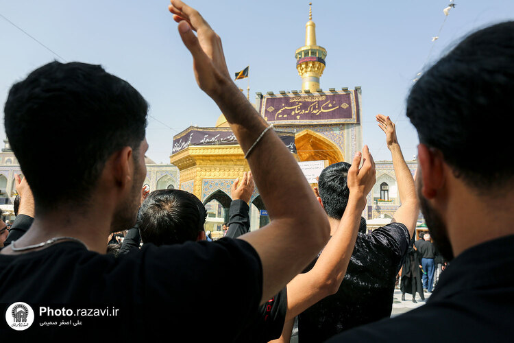 عزاداری روز تاسوعای حسینی در حرم مطهر رضوی