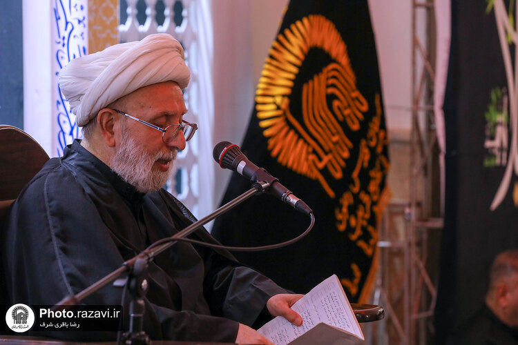 مقتل خوانی روز عاشورا ویژه زائران عرب زبان در حرم مطهر رضوی
