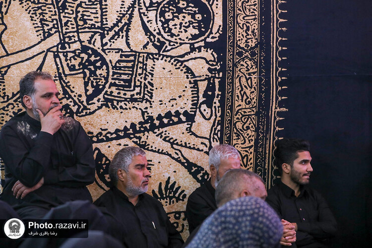 مقتل خوانی روز عاشورا ویژه زائران عرب زبان در حرم مطهر رضوی