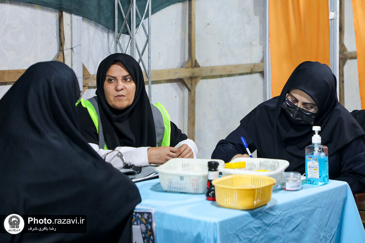 خدمت رسانی پایگاه‌های فوریت‌های پزشکی حرم مطهر رضوی