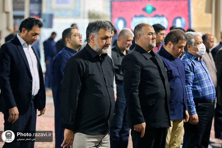 محفل عزاداری اهالی رسانه و فعالان فضای مجازی در حرم مطهر رضوی