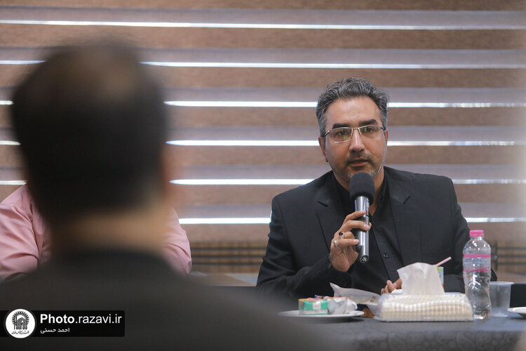 مراسم اهداء نذورات اربعین حسینی به موکب داران