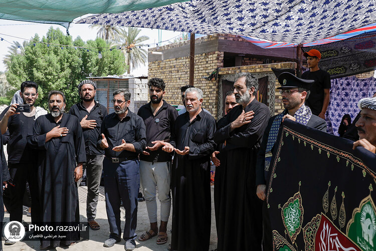 توزیع بسته‌های متبرک رضوی به موکب‌داران اربعین حسینی