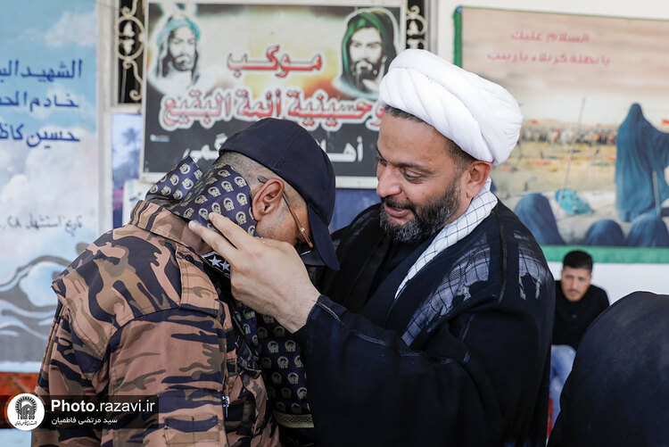 توزیع بسته‌های متبرک رضوی به موکب‌داران اربعین حسینی