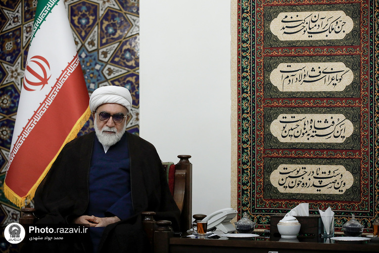 دیدار وزیر امور خارجه با تولیت آستان قدس رضوی