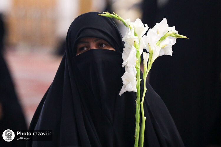 سوگواره زنان نوغان