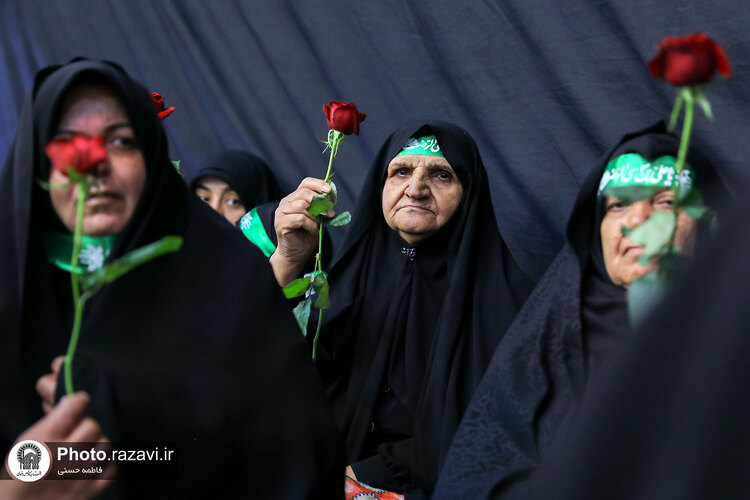 سوگواره زنان نوغان