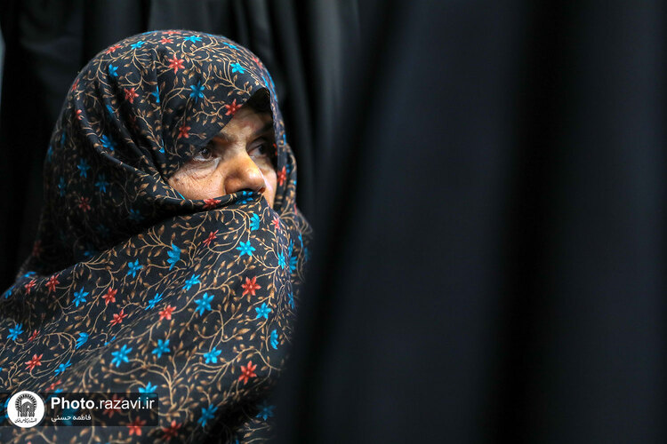 سوگواره زنان نوغان