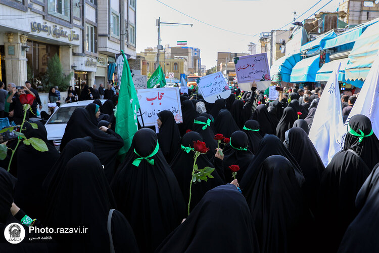 سوگواره زنان نوغان