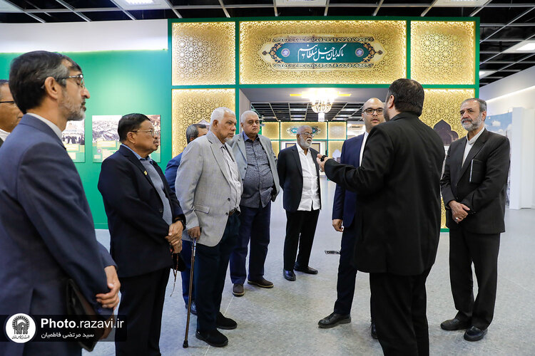 بازدید مدیران بنیاد بین المللی قرآنی رستو مالزی از فعالیت‌های فرهنگی آستان قدس رضوی