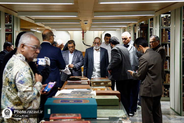 بازدید مدیران بنیاد بین المللی قرآنی رستو مالزی از فعالیت‌های فرهنگی آستان قدس رضوی
