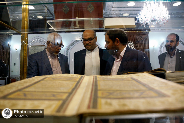 بازدید مدیران بنیاد بین المللی قرآنی رستو مالزی از فعالیت‌های فرهنگی آستان قدس رضوی