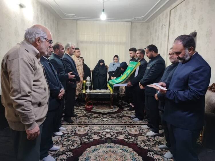 دیدار خادمیاران رضوی شهرستان شهریار با خانواده معظم شهدا