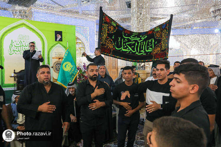 تشرف کاروان اهالی الکفل عراق به حرم مطهر رضوی