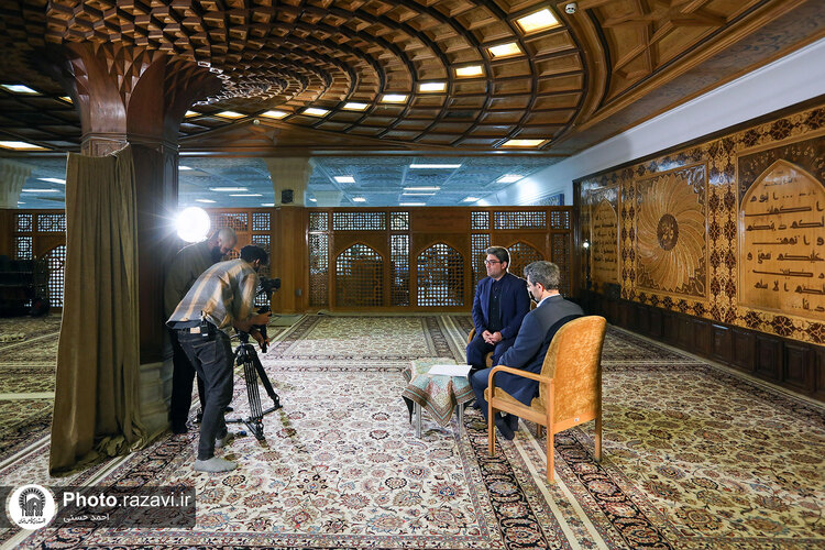 مصاحبه تصویری با معاون کتابخانه‌های سازمان کتابخانه‌ها، موزه‌ها و مرکز اسناد آستان قدس رضوی