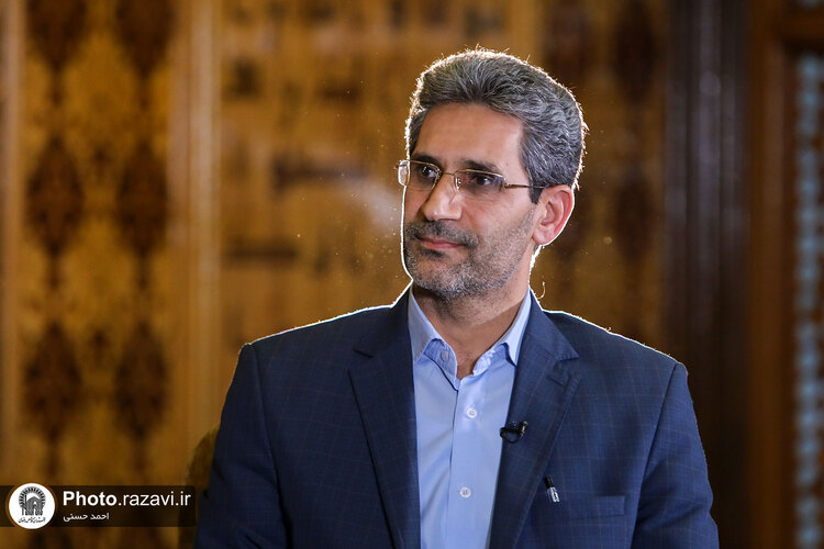 مصاحبه تصویری با معاون کتابخانه‌های سازمان کتابخانه‌ها، موزه‌ها و مرکز اسناد آستان قدس رضوی