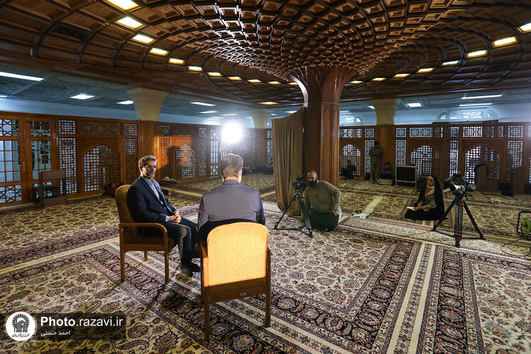 مصاحبه تصویری با معاون کتابخانه‌های سازمان کتابخانه‌ها، موزه‌ها و مرکز اسناد آستان قدس رضوی