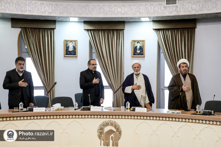 نشست نخبگانی چالش‌های روز و اندیشه فاطمی