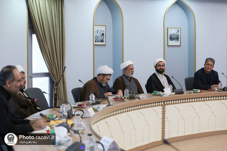 نشست نخبگانی چالش‌های روز و اندیشه فاطمی