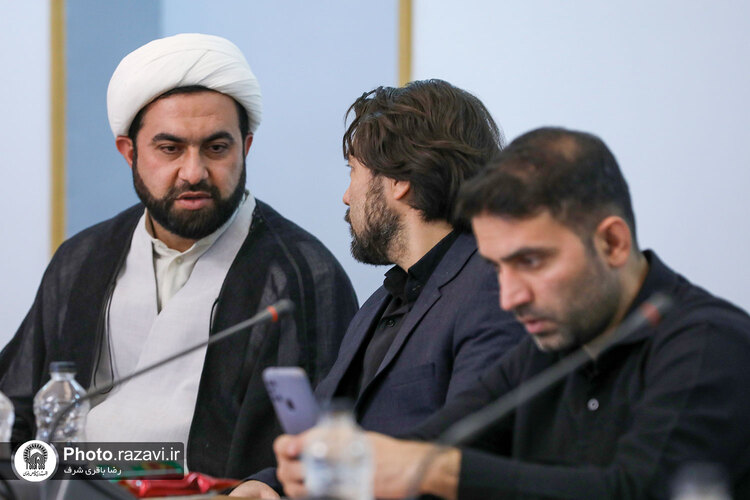 نشست نخبگانی چالش‌های روز و اندیشه فاطمی