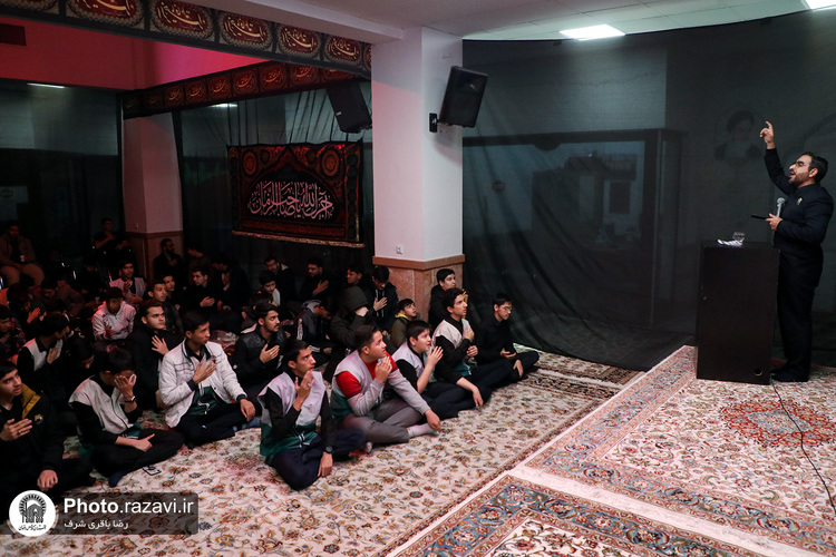 عزاداری فاطمیه در رواق نوجوان حرم مطهر رضوی