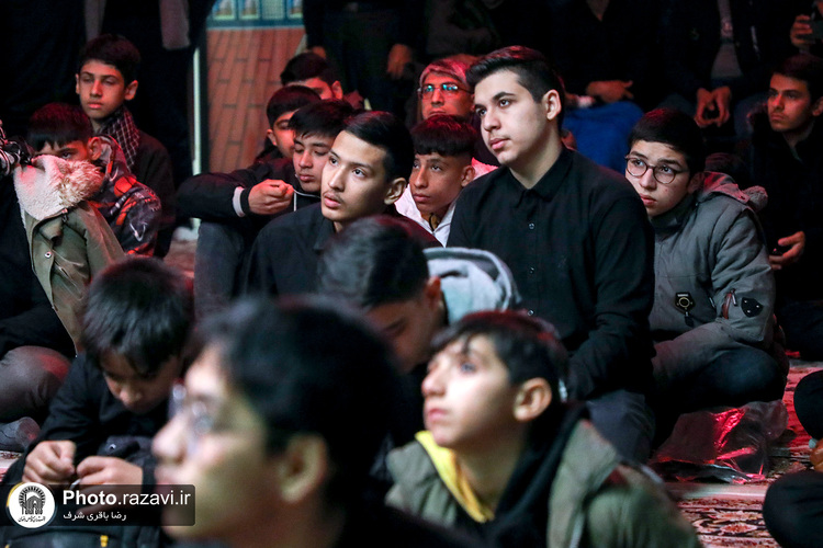 عزاداری فاطمیه در رواق نوجوان حرم مطهر رضوی