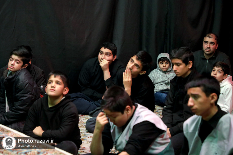 عزاداری فاطمیه در رواق نوجوان حرم مطهر رضوی