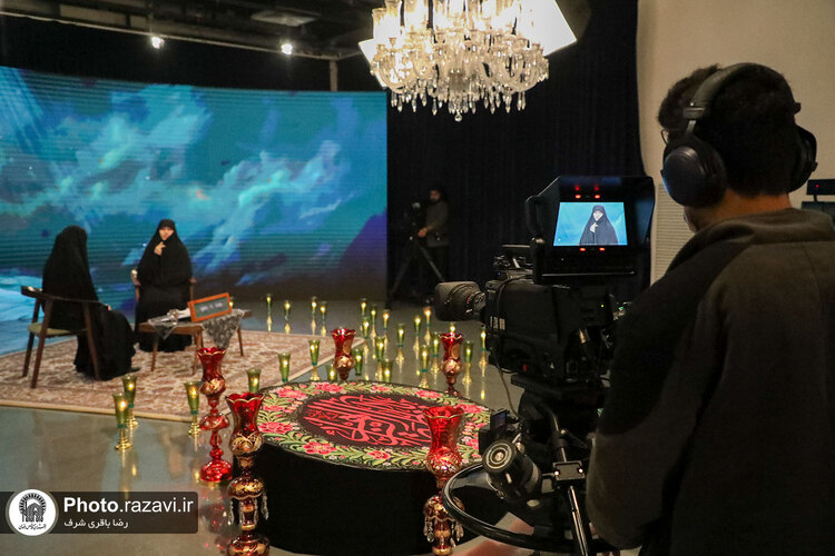 ضبط برنامه تلویزیونی توحید خانه