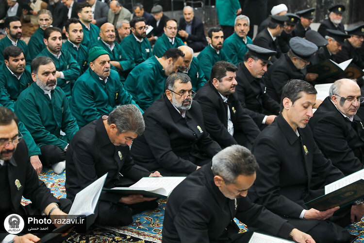 مراسم بزرگداشت مرحومه شریفی منش در حرم مطهر رضوی