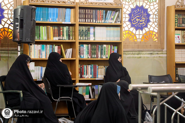 کرسی تفسیر آیات دعایی قرآن کریم