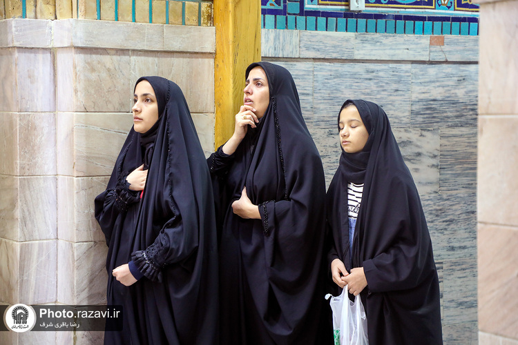 حال و هوای حرم مطهر رضوی در ایام پایانی سال 1402