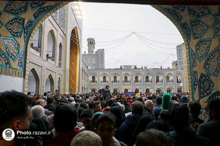 مراسم تحویل سال 1403 در حرم مطهر رضوی - 3