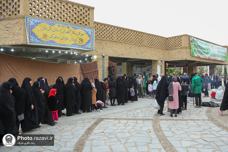 بازارچه عرضه محصولات مادران ارزش آفرین