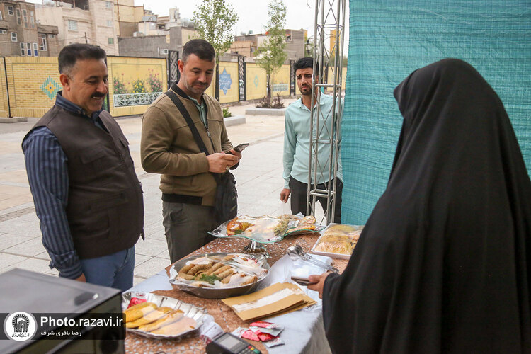 بازارچه عرضه محصولات مادران ارزش آفرین