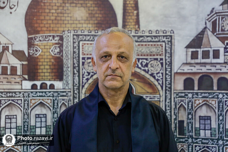 اهدای مدال‌های محمد بهبودی به موزه آستان قدس رضوی