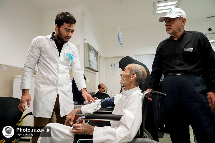 خدمت‌رسانی موسسه درمانی آستان قدس رضوی در تاسوعا و عاشورای حسینی