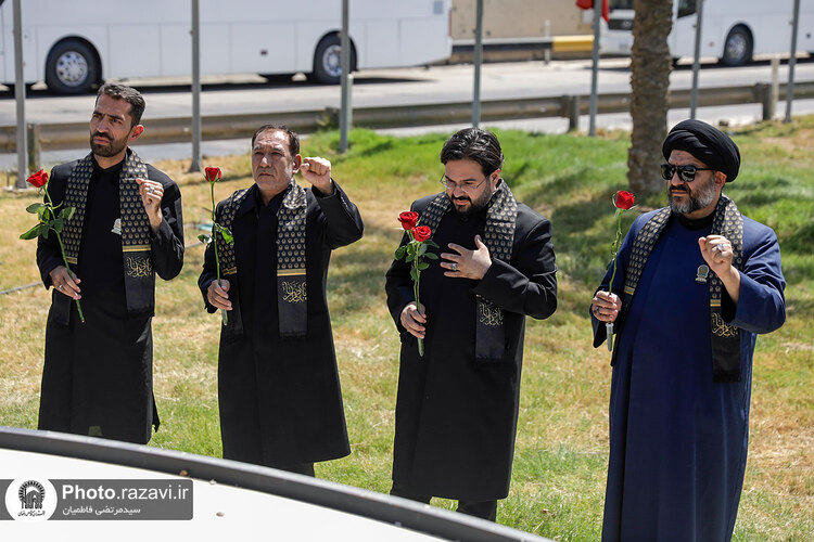 حضور خدام حرم مطهر رضوی در یادمان شهدای مقاومت