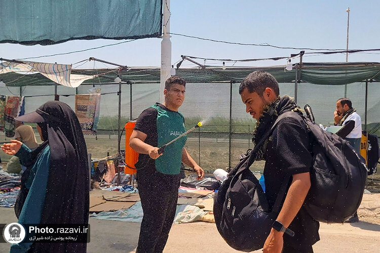 خدمت رسانی به زائران اربعین حسینی در مرز شلمچه