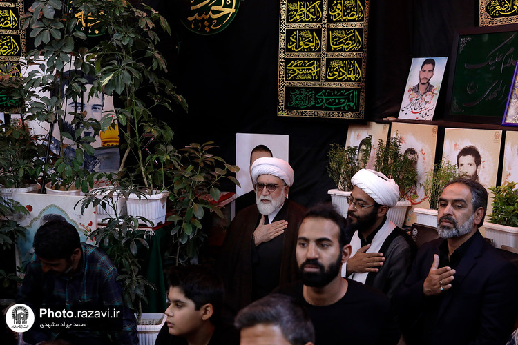 حضور تولیت آستان قدس رضوی در محفل اشک