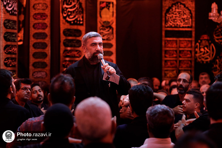 حضور تولیت آستان قدس رضوی در محفل اشک