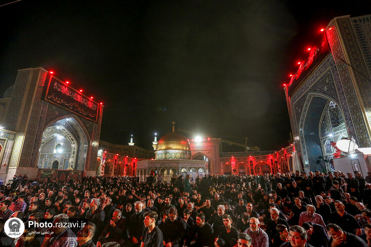 هیئت عزاداران استان زنجان در حسینیه حرم