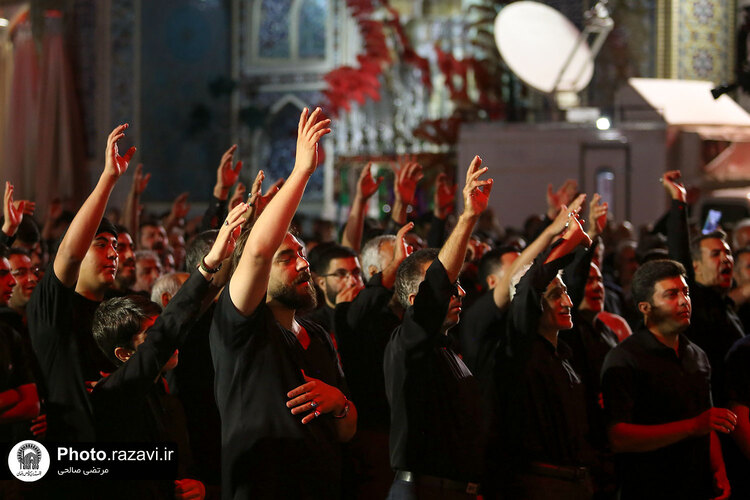 هیئت عزاداران استان زنجان در حسینیه حرم