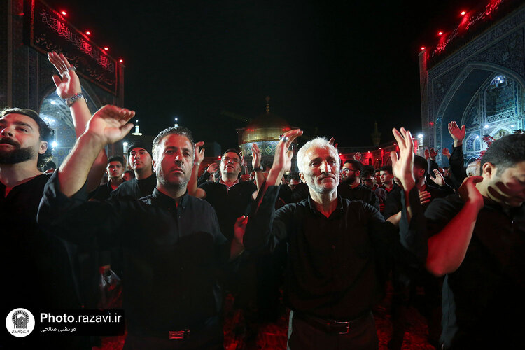 هیئت عزاداران استان زنجان در حسینیه حرم