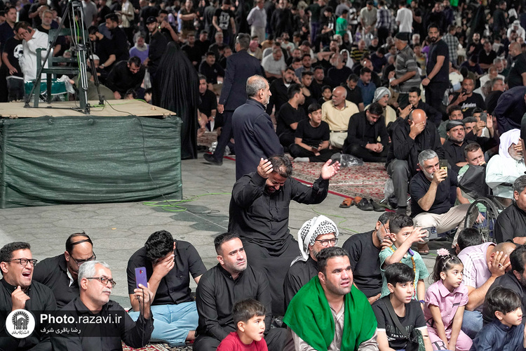 شب شعر شاعران عرب زبان در حرم مطهر رضوی