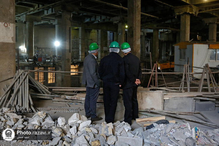بازدید جمعی از مدیران بنیاد مسکن انقلاب اسلامی از پروژه‌های عمرانی حرم مطهر رضوی